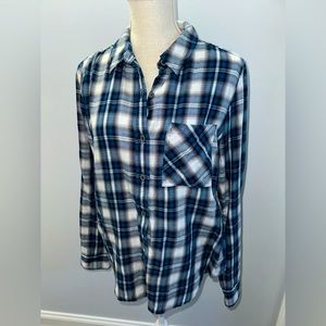 Plaid Button Up Shirt size L